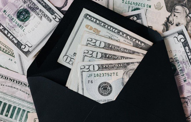 How Much Should I Save Each Month? Should I Save Each Month