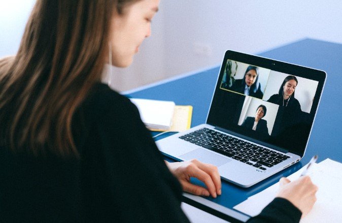 17 Zoom Interview Tips To Help You Secure The Job! Zoom Interview Tips