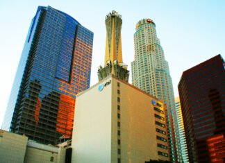 The At&t Long-distance Network Did Not Collapse Entirely On January 15, 1990, Because